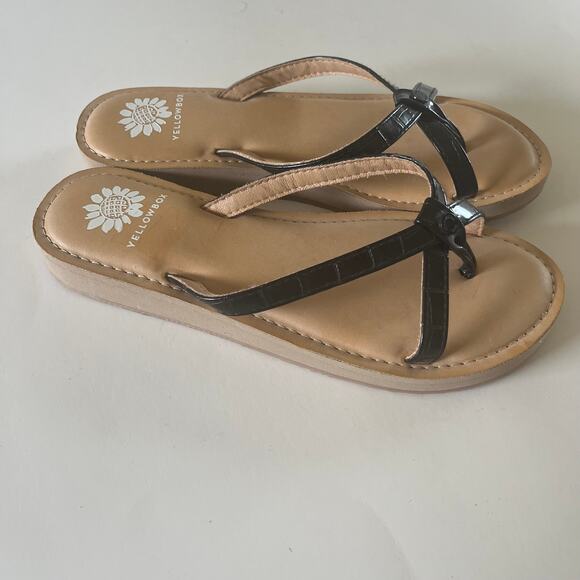 Yellow Box 'Aesy' SZ 9 Women's Criss-Cross Strappy Sandal Black Platform Thong - Picture 2 of 7